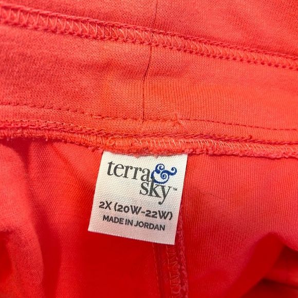 Terra & Sky Drawstring Shorts NWOT 2X - Picture 2 of 6